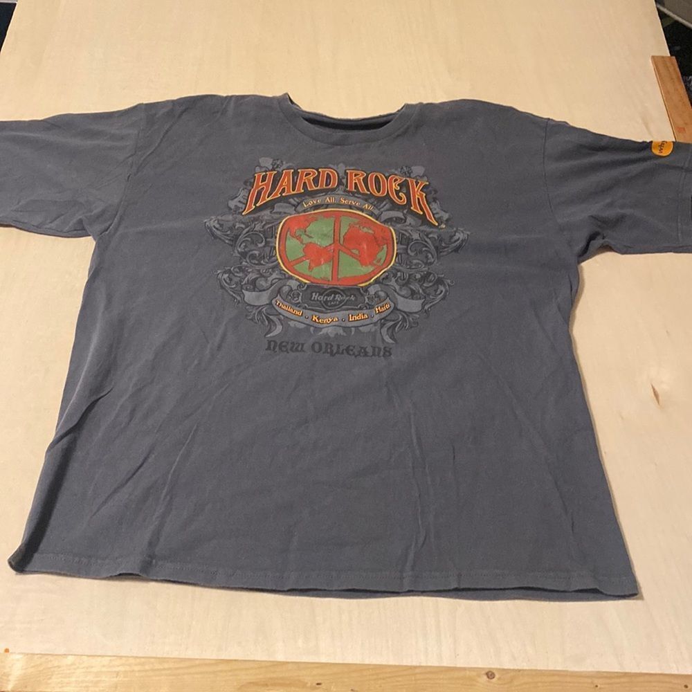 Hard Rock Cafe t shirt